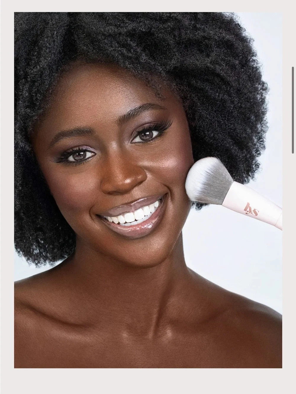 LYS Buffing Foundation Brush